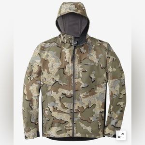 Selling this never work medium sized hunting jacket